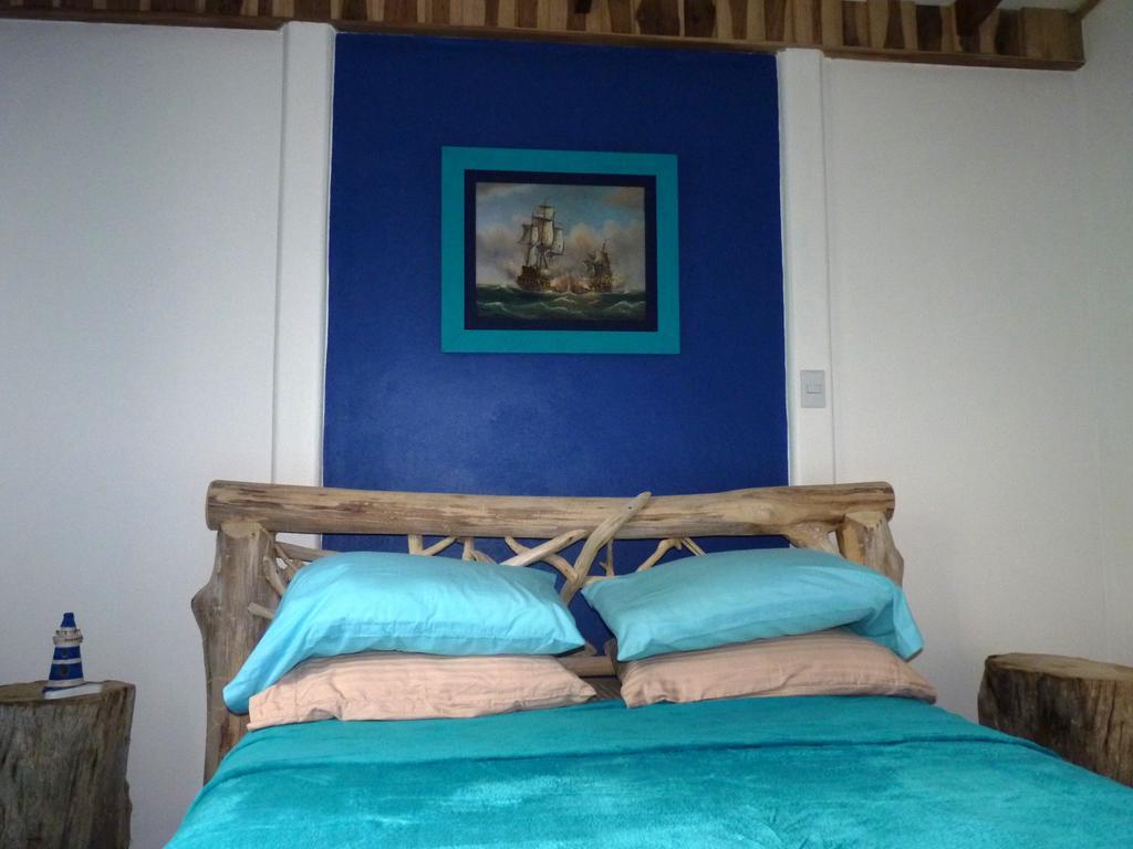 3 Bamboo Eco Lodge Cahuita Quarto foto